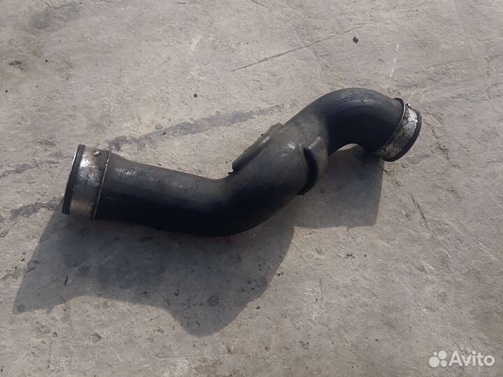 Патрубок интеркулера Mercedes W203 2.2 CDI