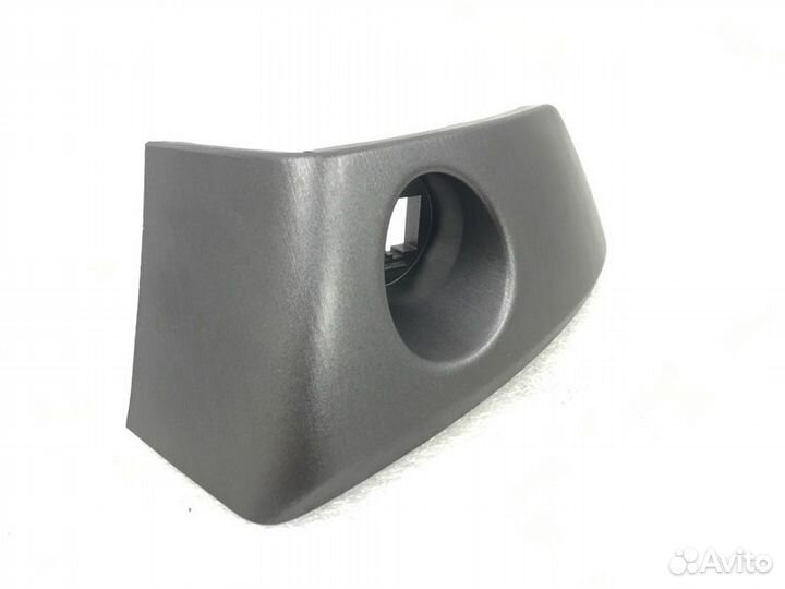 Накладка на торпедо передняя левая Toyota Rav4