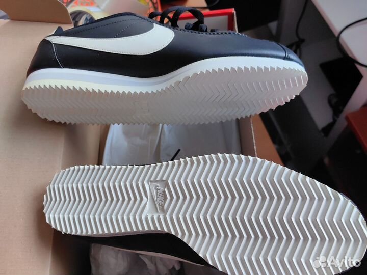 Кроссовки nike