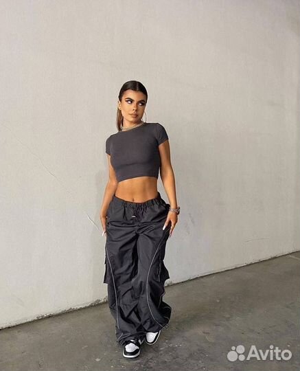 Широкие штаны женские