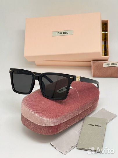 Имиджевые очки miu miu