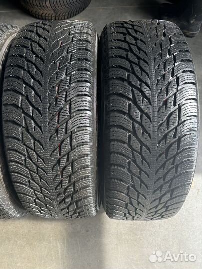 Nokian Tyres Hakkapeliitta R3 SUV 245/60 R18 109R