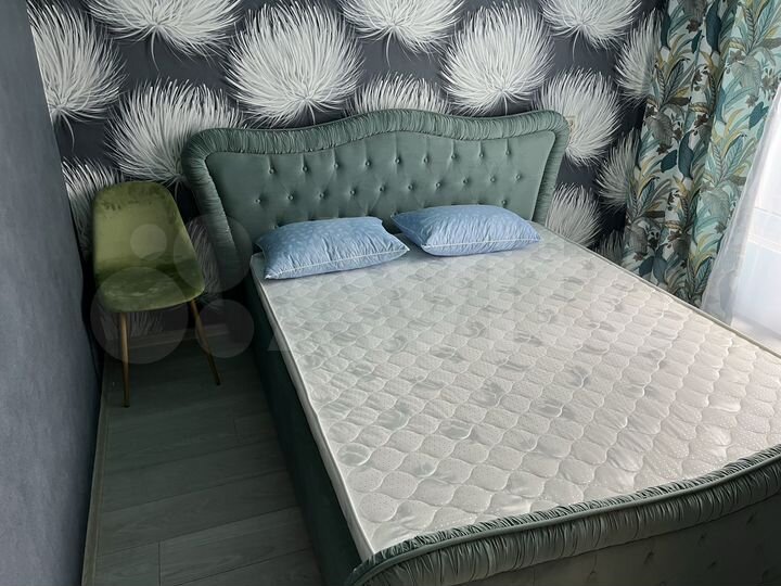 2-к. квартира, 40 м², 10/25 эт.