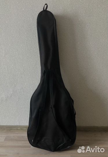 Акустическая гитара