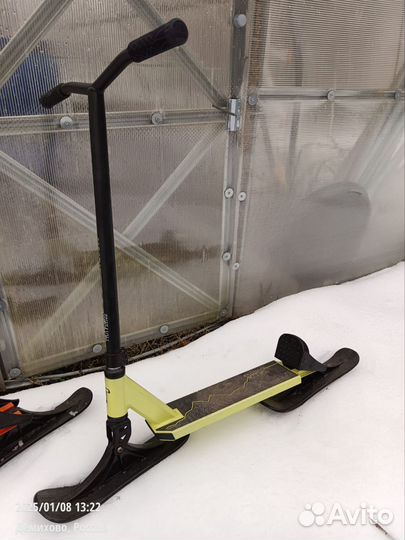 Детский снегокат