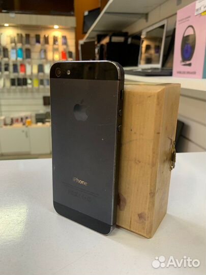 iPhone 5, 16 ГБ
