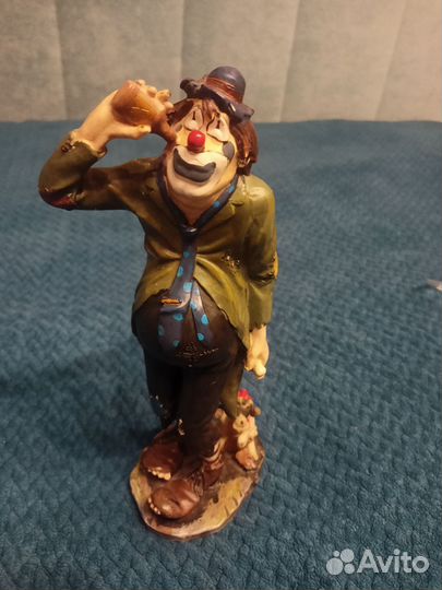 Статуэтка клоун