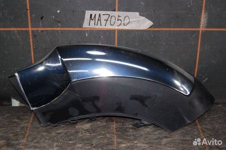 Накладка бампера переднего левая - Mercedes C292