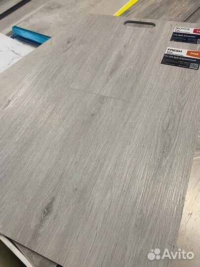 Кварц виниловый ламинат