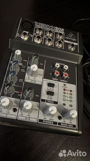 Behringer xenyx 502