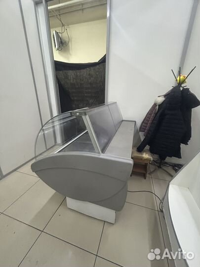 Продам витрины