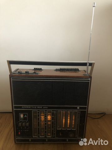 Радиоприёмник Лениннград 006 стерео