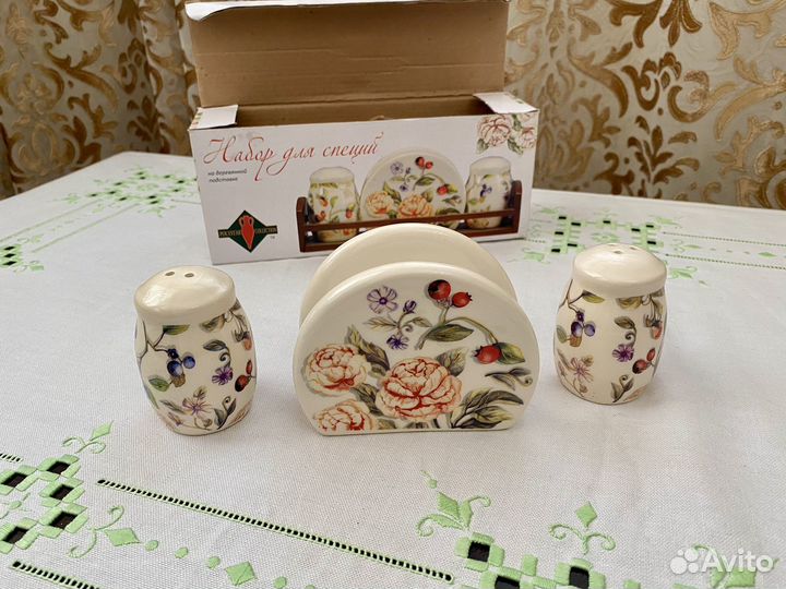 Набор для специй с подставкой