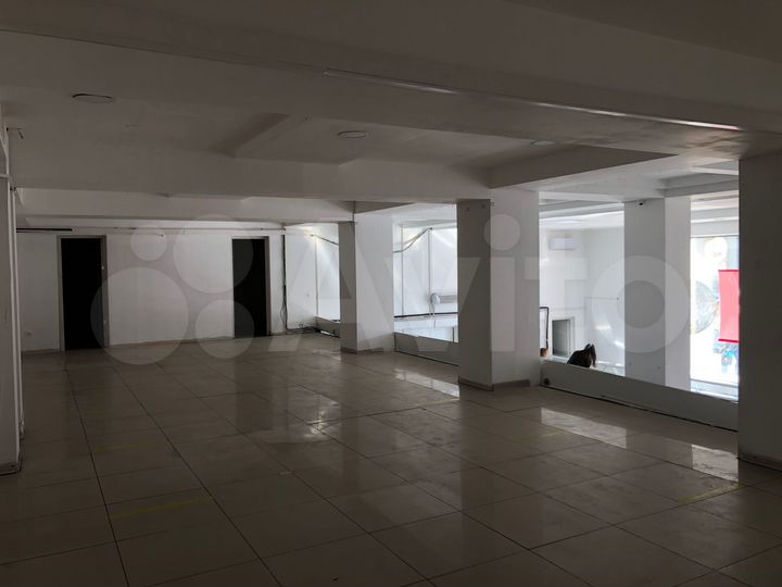 Торговая площадь 315 кв.м