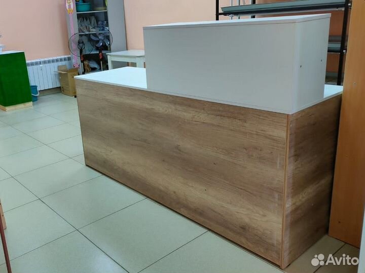 Стойка ресепшн бу