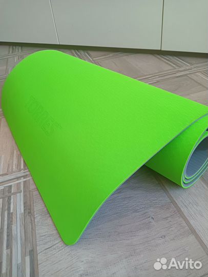 Коврик для йоги и фитнеса