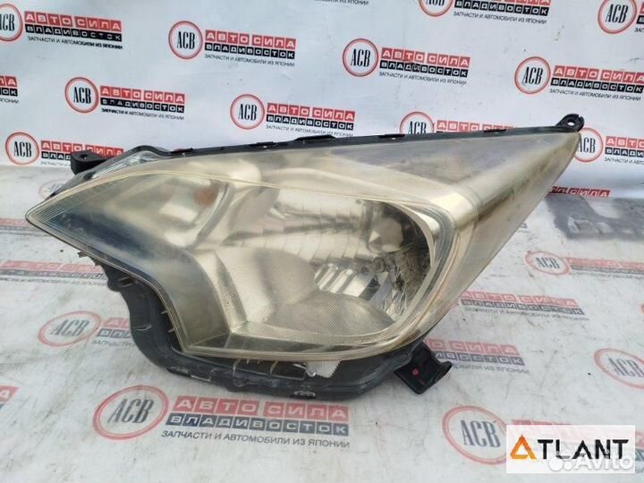 Фара левая toyota ractis