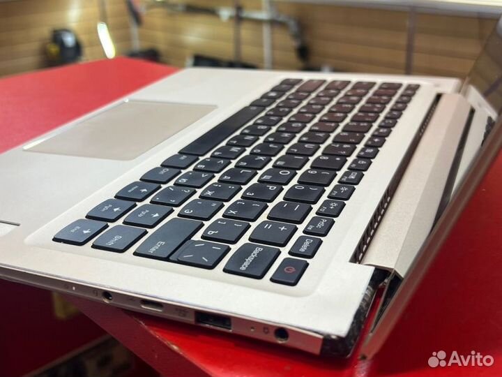 Ноутбук Lenovo