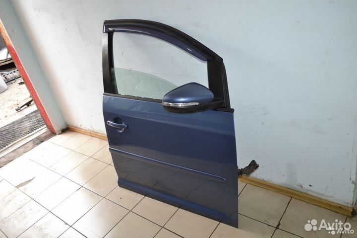 Дверь передняя правая Volkswagen Touran 2