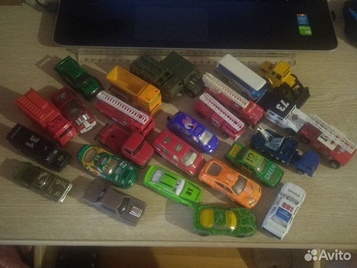 Модели автомобилей welly, majorette