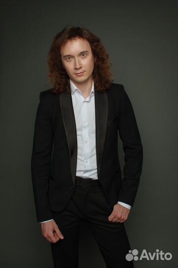 Педагог по баяну и аккордеону