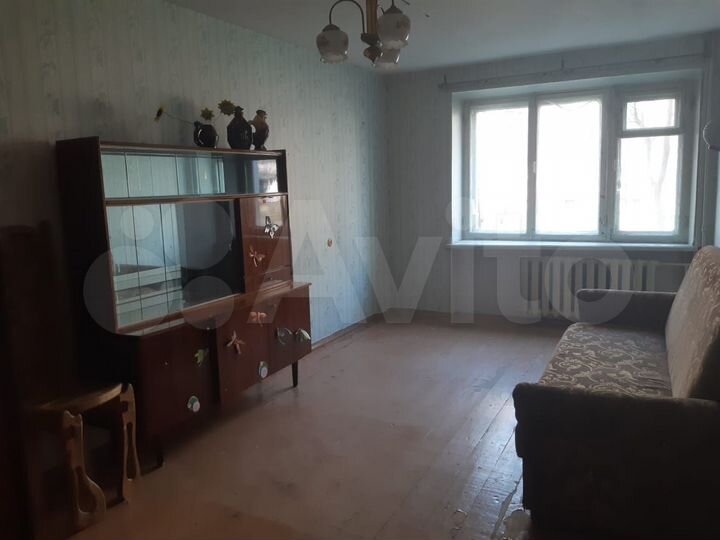 2-к. квартира, 47 м², 1/5 эт.