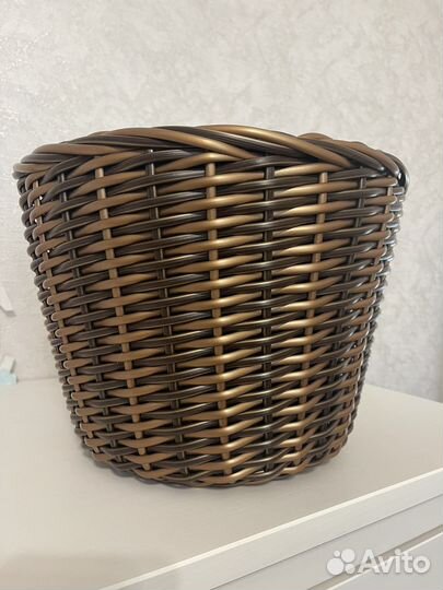 Продам кашпо из ротанга