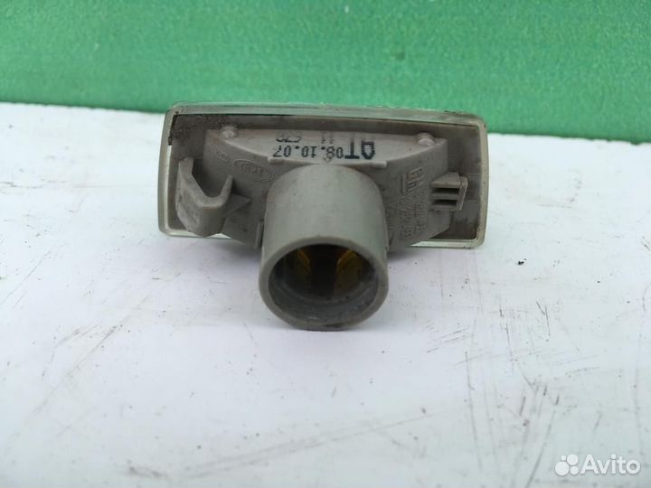 Повторитель на крыло Опель Корса Д