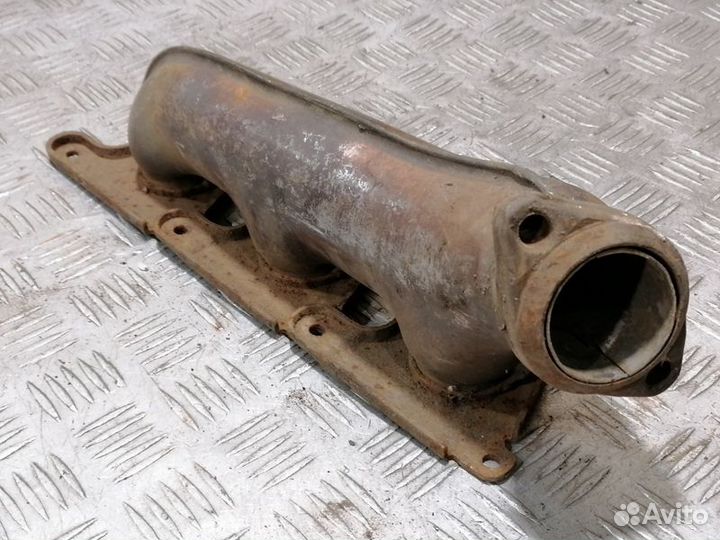 Коллектор выпускной левый S350 221
