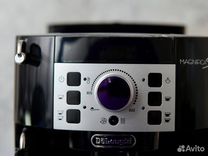 Кофемашина delonghi ecam 22.110.B