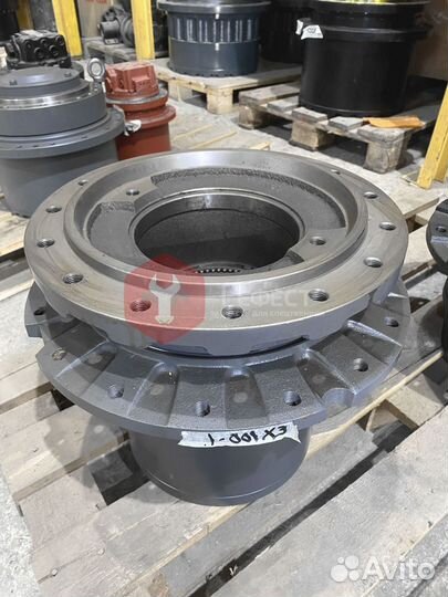 Редуктор хода Hitachi 9096482