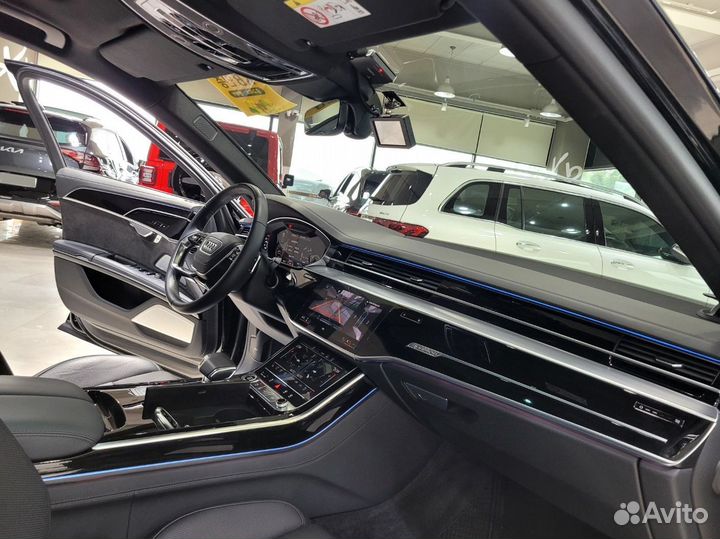 Audi A8 3.0 AT, 2022, 20 331 км
