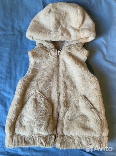 Одежда для девочки 98см