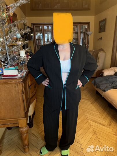 Брючный костюм женский 60-62
