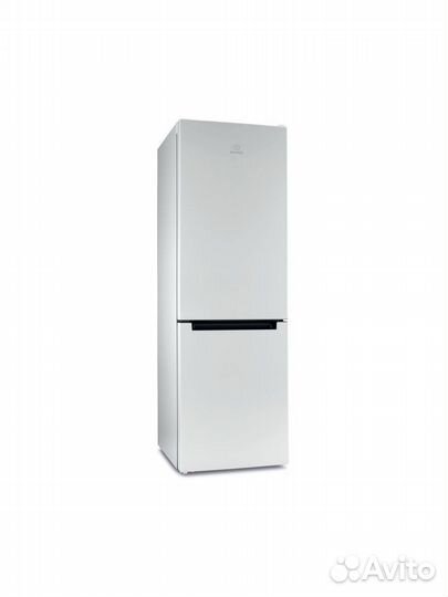 Холодильник Indesit DS4180W белый