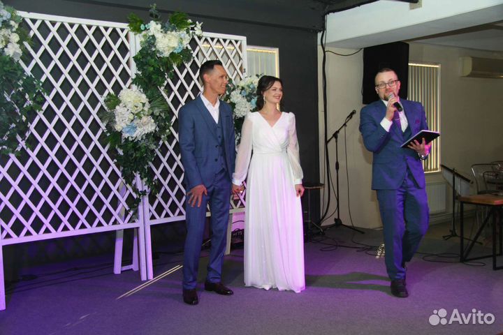 Поющий Ведущий+ DJ+ оборудование+ фотограф