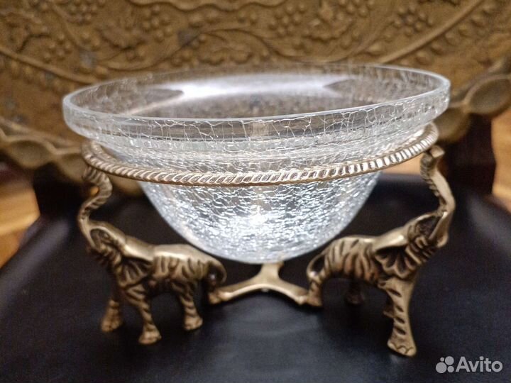 Конфетница из латуни со стеклянным вкладышем