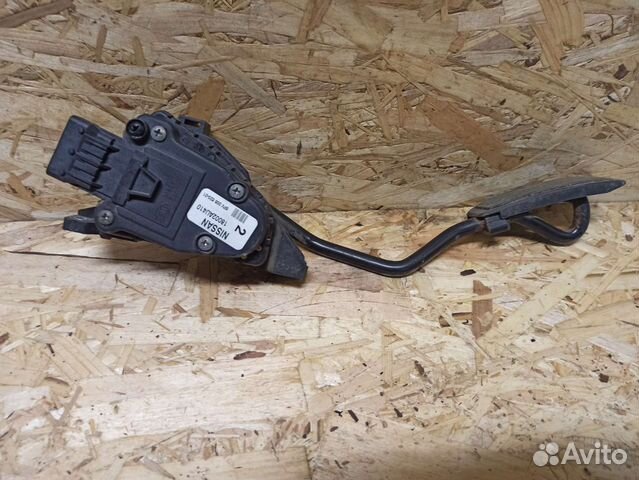 Педаль газа Nissan Almera N16