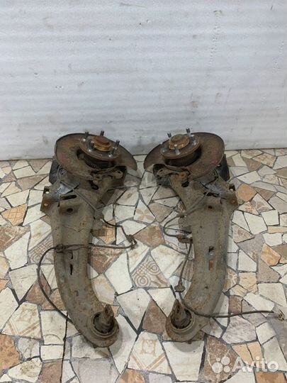 Кулак поворотный задний Mazda 6 седан 2.0 LF 2005