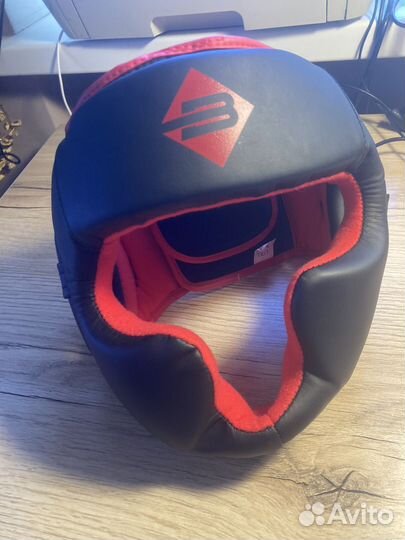 Боксерский шлем boybo