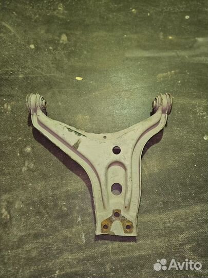 Передний рычаг ауди 80