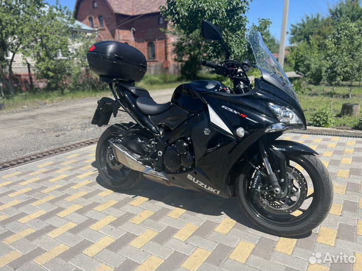 Suzuki GSX S-1000F