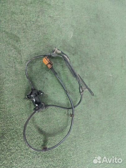 Датчик abs задний левый Honda Stepwgn RF1 B20B