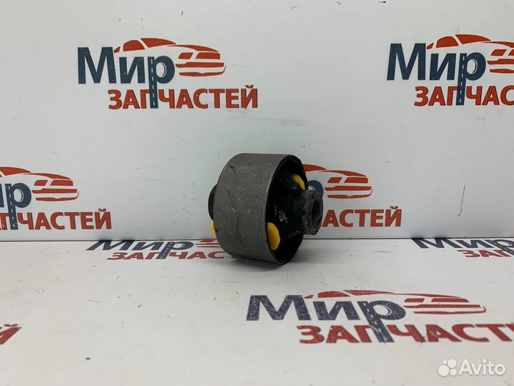 Сайлентблок переднего рычага задний