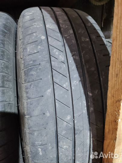 Goodyear EfficientGrip Performance 215/60 R16