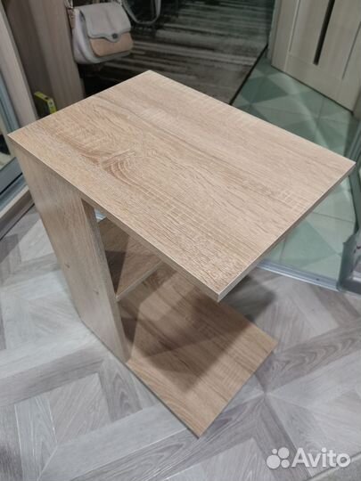 Журнальный столик