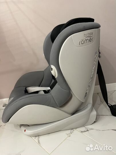 Автомобильное кресло britax romer trifix
