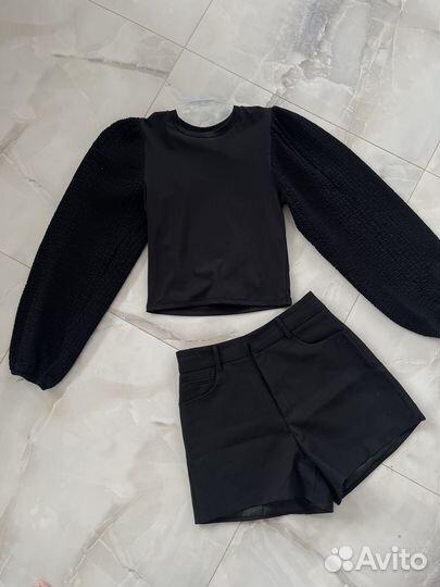 Блузка укороченная 40