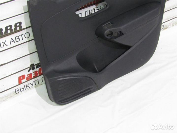 Обшивка двери передняя правая Vw Polo седан cfna