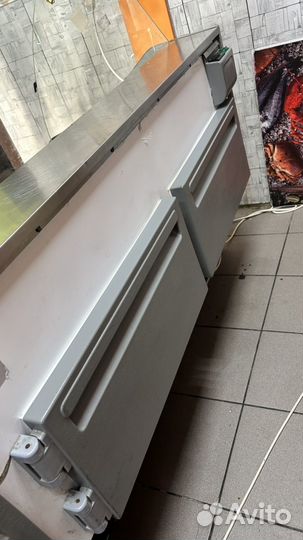 Продаю витрину kryspi